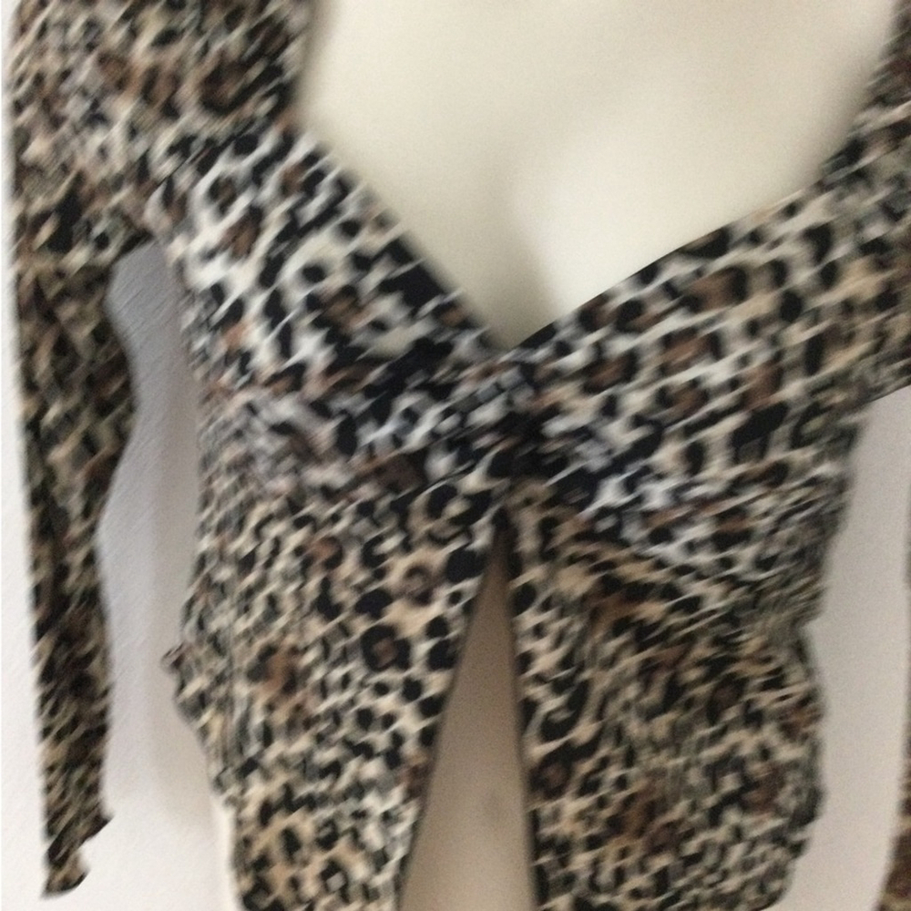 Just Polly New York animal print long sleeve cropped top Woman’s XL - Picture 3 of 11